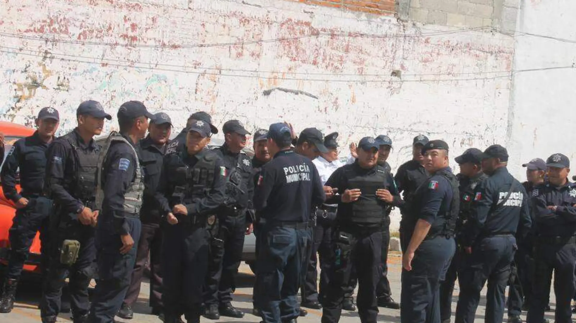 Policías municipales de Teolocholco